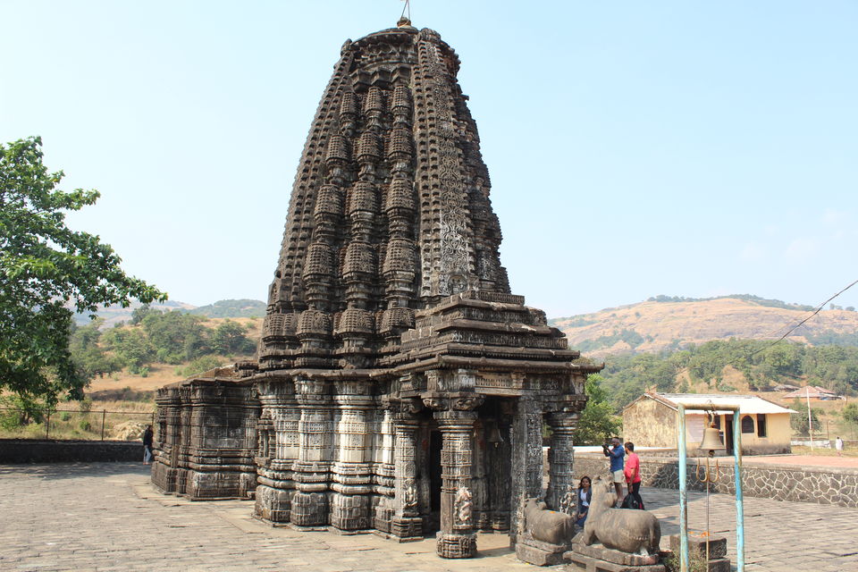 Photo of Amruteshwar Temple, Ratanwadi, Maharashtra, India by Manju Gawde