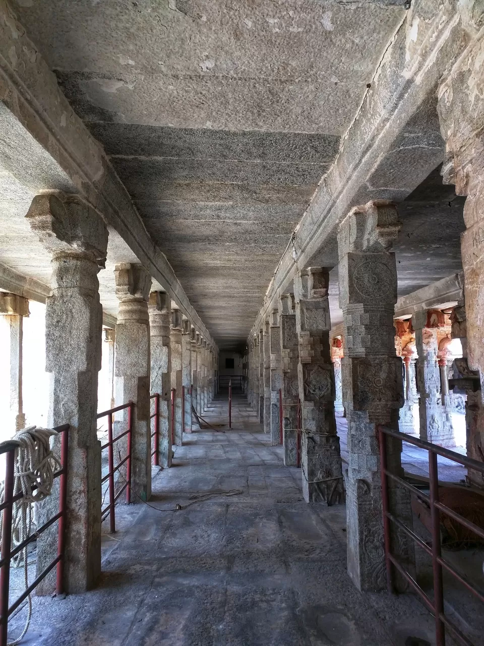 Photo of Virupaksha Temple East Gopura, Hampi, Karnataka, India by Offbeat Voyagers