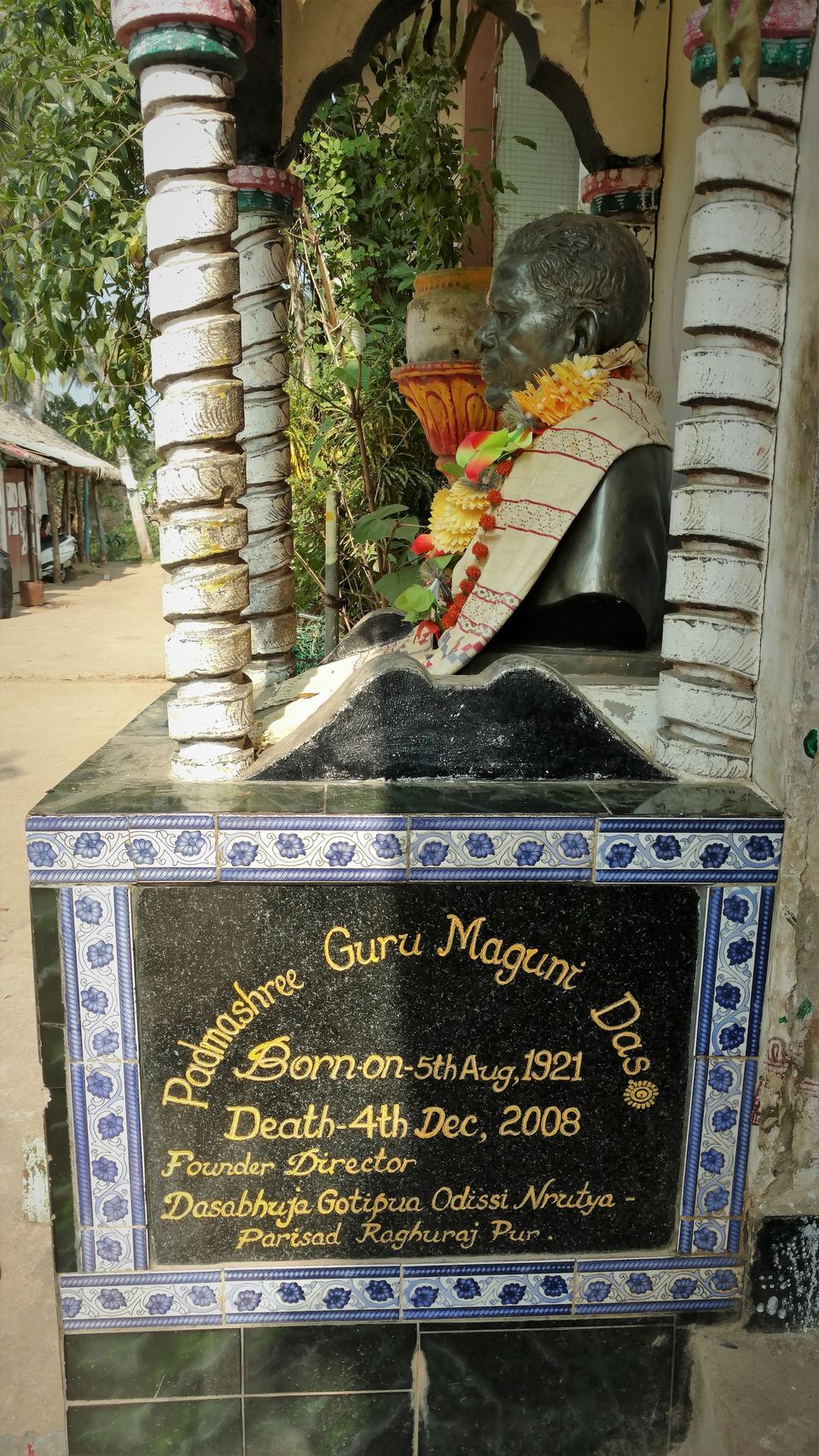 Photo of ODISHA-VII: Raghurajpur , Revering the gods with Art and Commerce 29/33 by Rupa Abdi