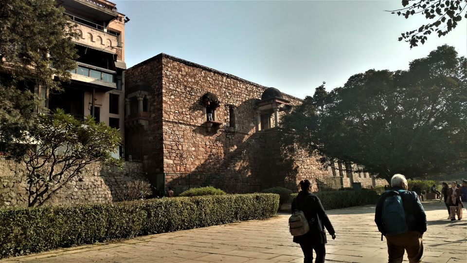 Photo of Hauz Khas Village - Three in One: Date, Dine and Shop 2/31 by Rupa Abdi