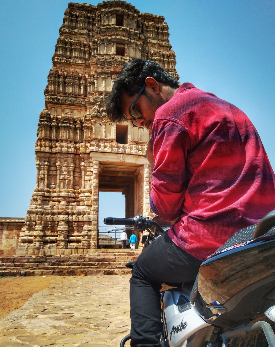Photo of Konda Reddy Fort, Kothapeta, Kurnool, Andhra Pradesh, India by Mr.Blackpack