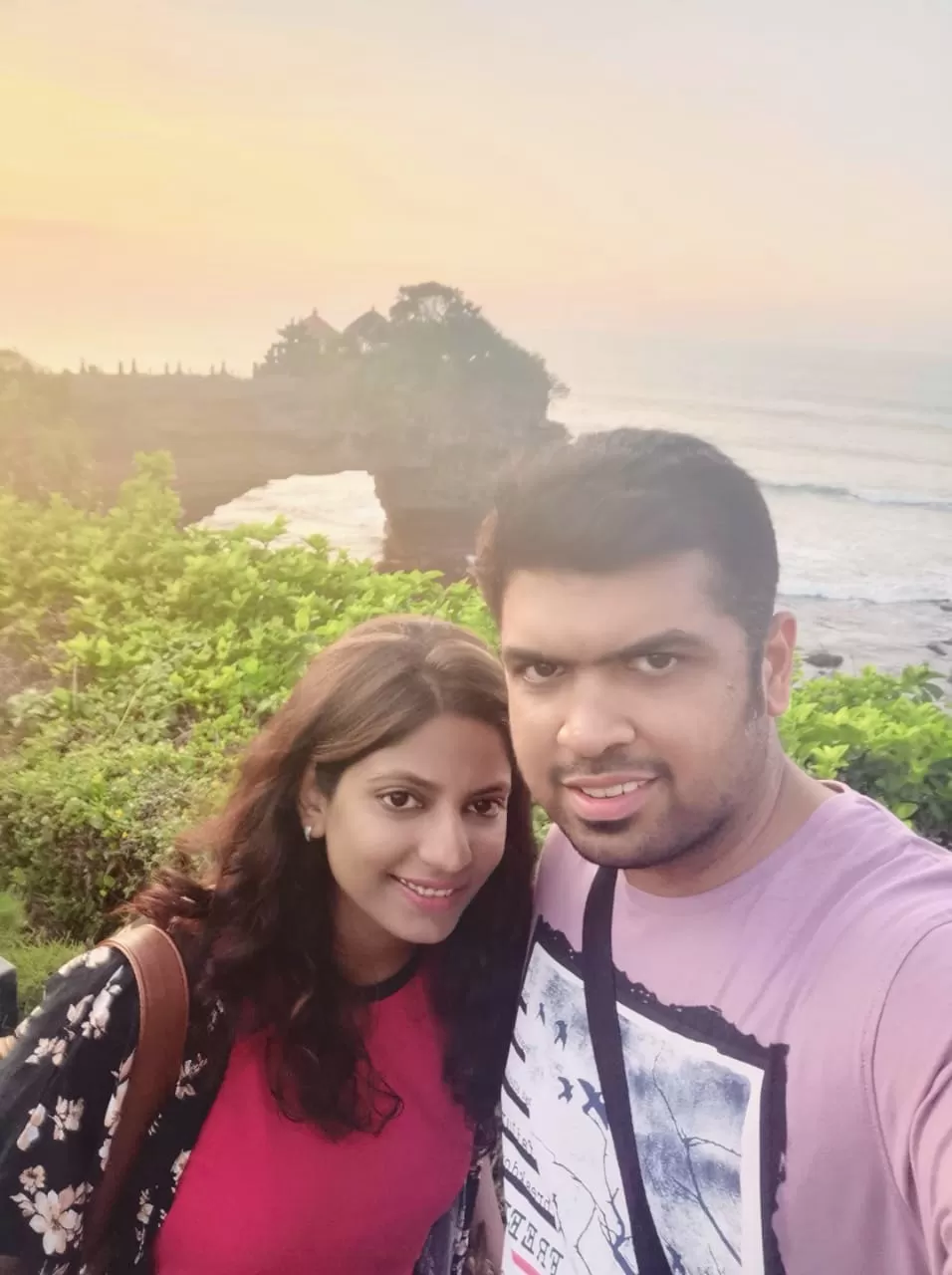 Photo of Tanah Lot Temple, Jalan Tanah Lot, Beraban, Tabanan Regency, Bali, Indonesia by pandit_shalini