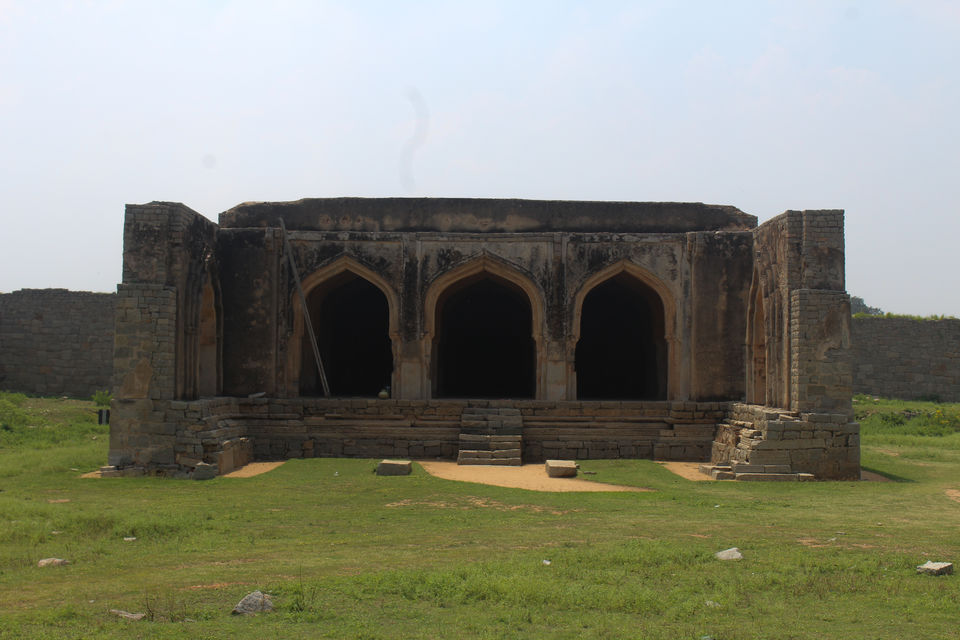 Photo of Hampi: A Day's Trip by Glan Stalin D'souza