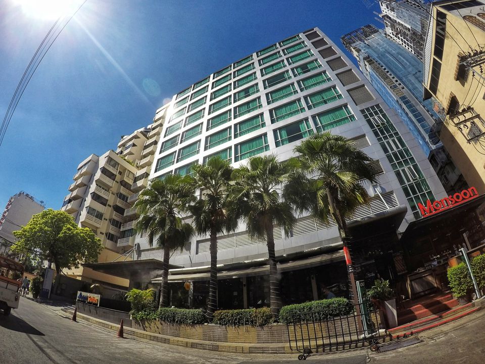 Photo of 8 Sukhumvit Alley, Khlong Tan Nuea, Watthana, Bangkok, Thailand by Tejas Ghorpade