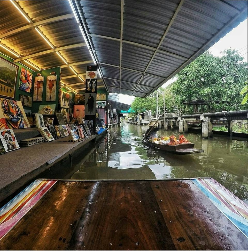 Photo of Damnoen Saduak Floating Market, Damnoen Saduak, Damnoen Saduak District, Ratchaburi, Thailand by Tejas Ghorpade