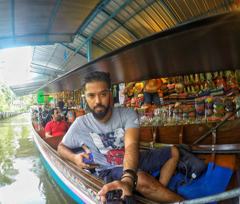 Photo of Damnoen Saduak Floating Market, Damnoen Saduak, Damnoen Saduak District, Ratchaburi, Thailand by Tejas Ghorpade