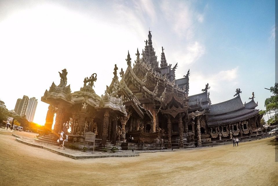 Photo of Sanctuary of Truth, Pattaya-Naklua, Pattaya City, Bang Lamung District, Chon Buri, Thailand by Tejas Ghorpade