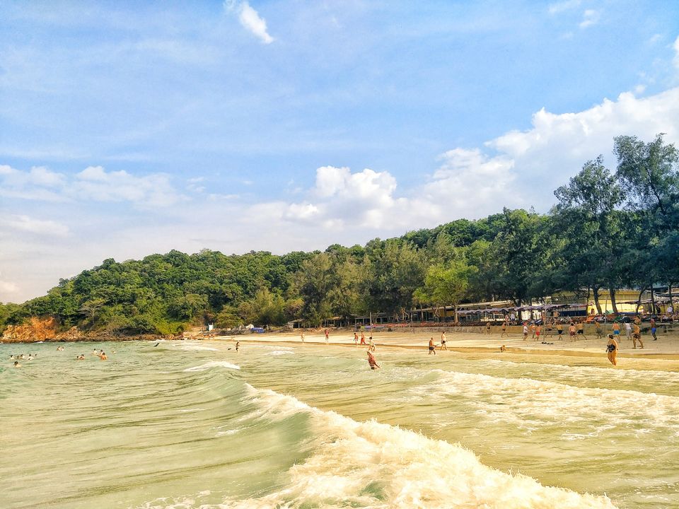 Photo of The Coral Islands, Koh Larn, Pattaya, Bang Lamung District, Chon Buri, Thailand by Tejas Ghorpade