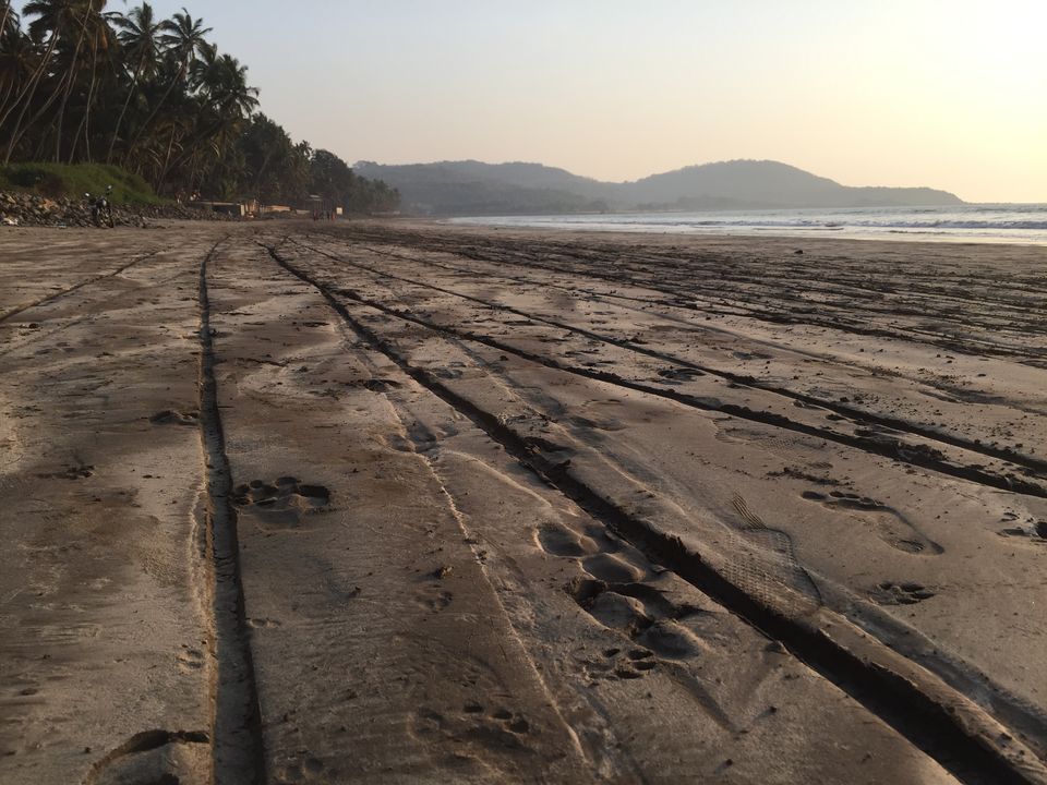Photo of Beach Ride to Murud/ Janjira/Nandgaon. 12/25 by Dr.Rohan SP.