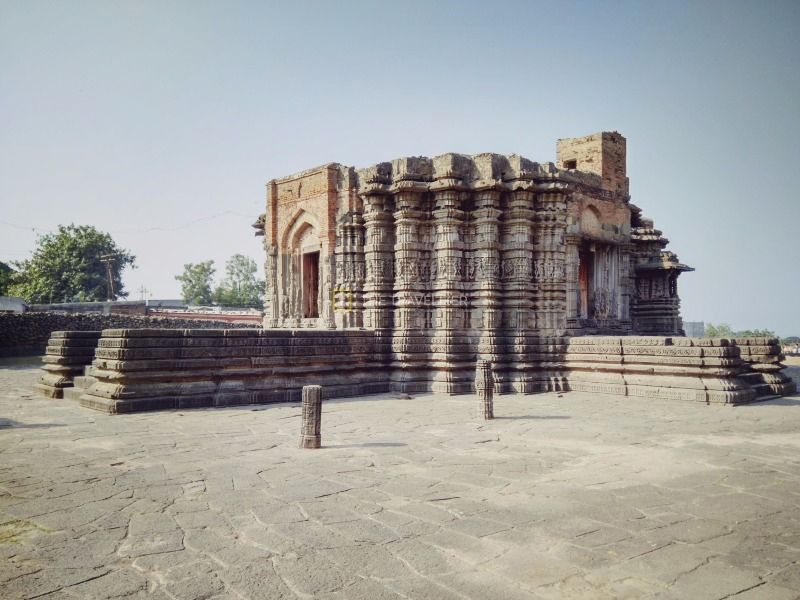 Photo of Lonar Lake, Maharashtra by The Travelizer