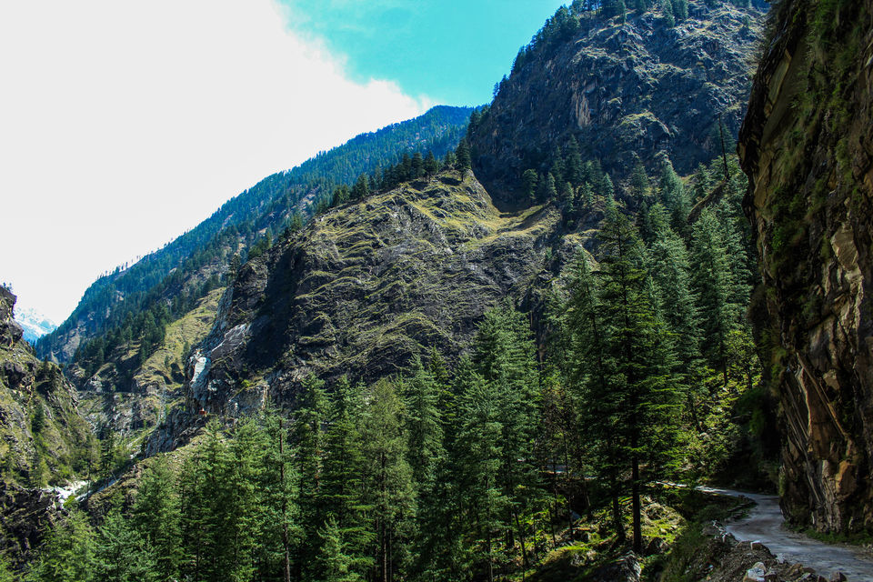 Photo of Malana - 'HASH'Tag Himachal 50/56 by Santosh Suresh Jain