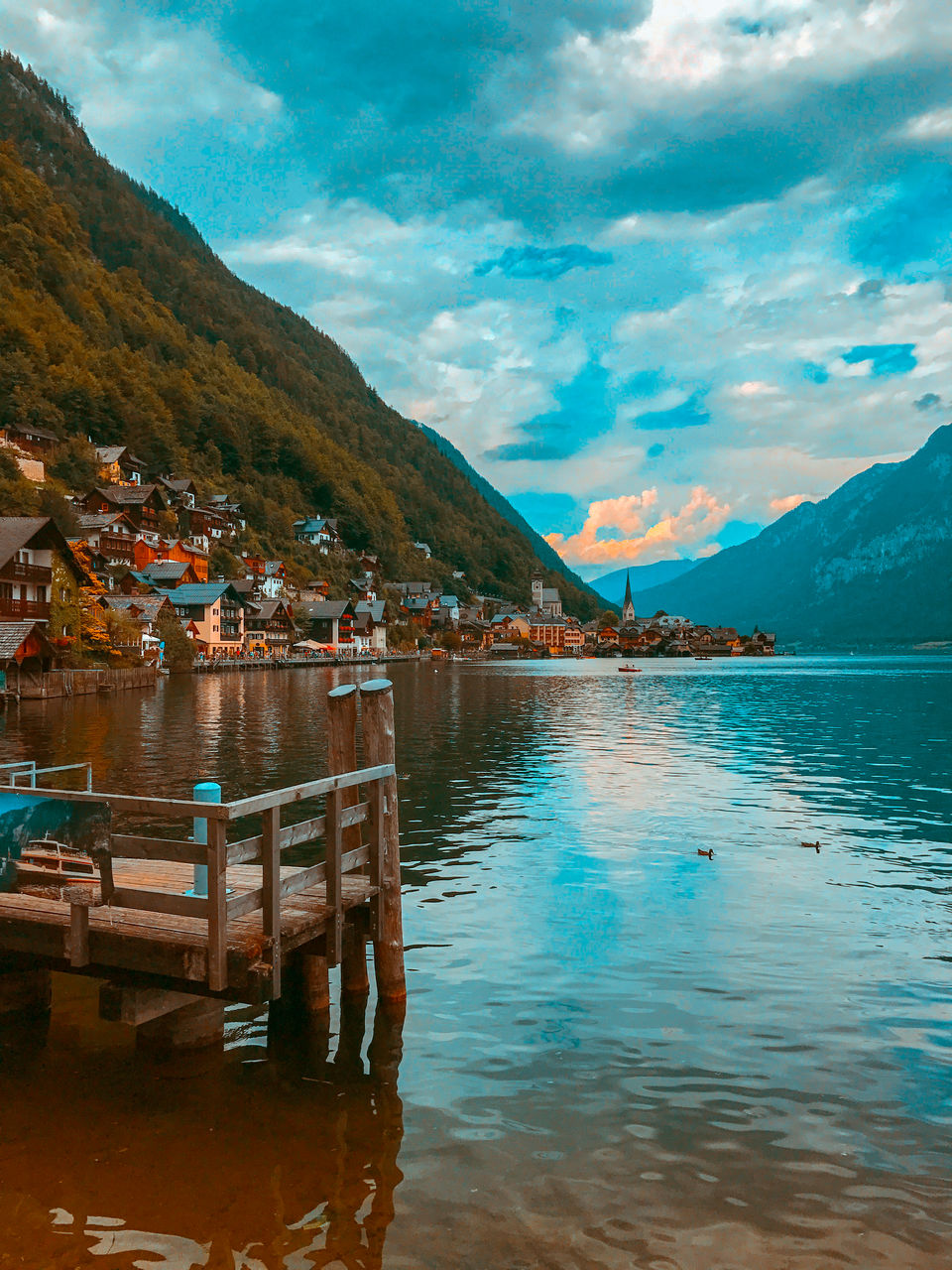 Photo of Hallstatt, Austria by Taran Singh