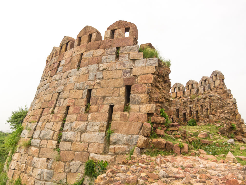 Photo of You will love Tughlaqabad fort in Delhi if you are a fan of History 4/14 by Tenny