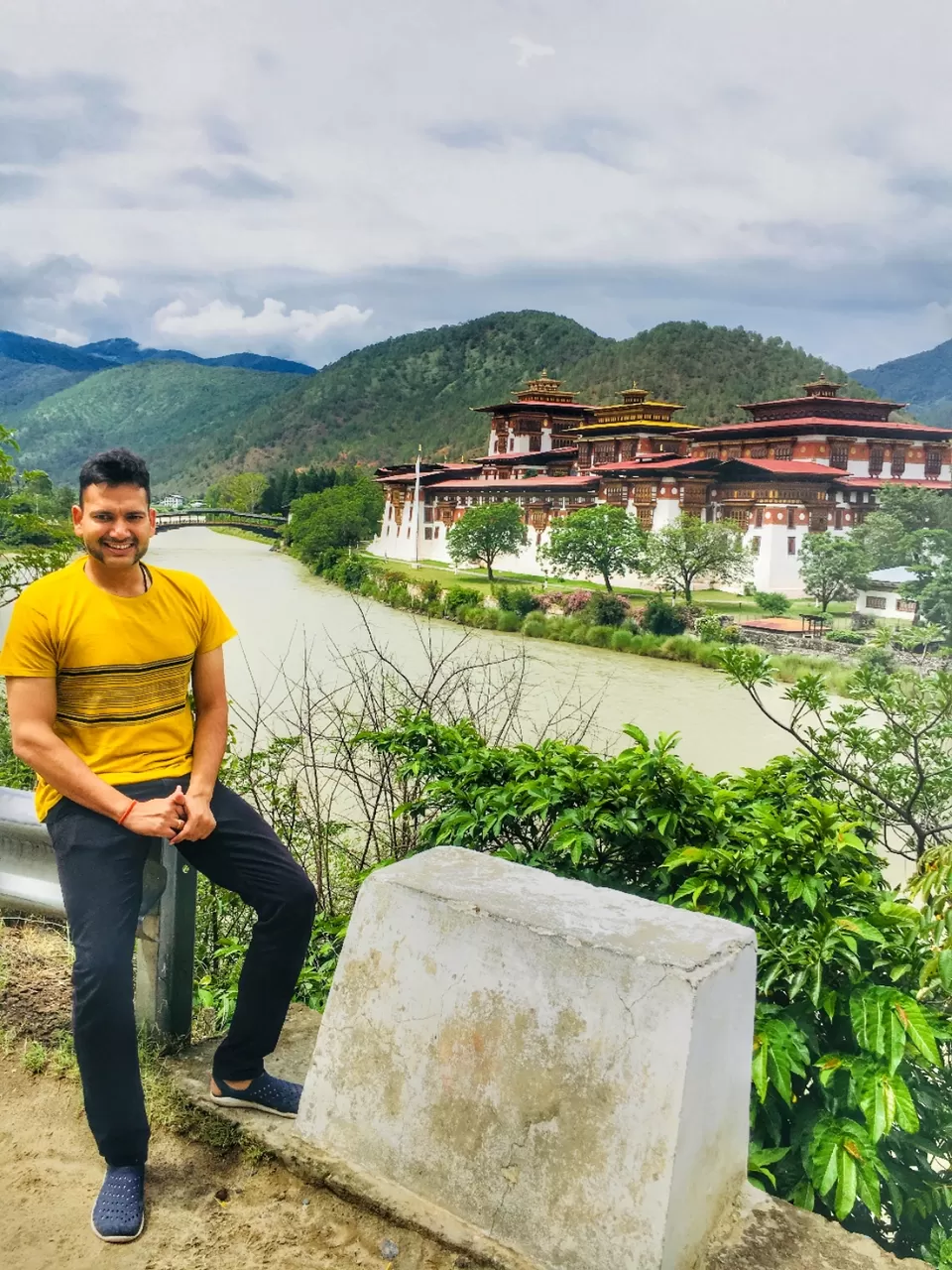 Photo of Bhutan...You have been so kind and Awesome by Divanshu Agrawal