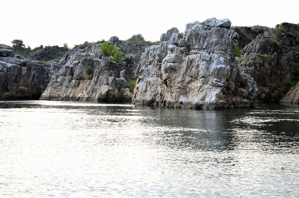 Photo of Bheda Ghat, Madhya Pradesh, India by Anurodh Sachdeva
