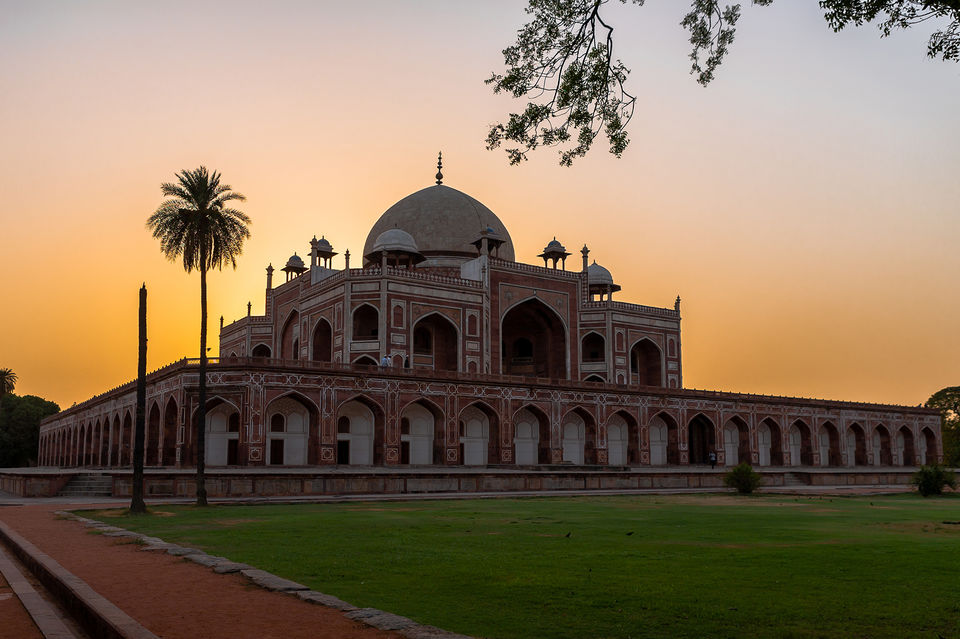 Photo of Humayun's Tomb, New Delhi, Delhi, India by Aditi Shukla