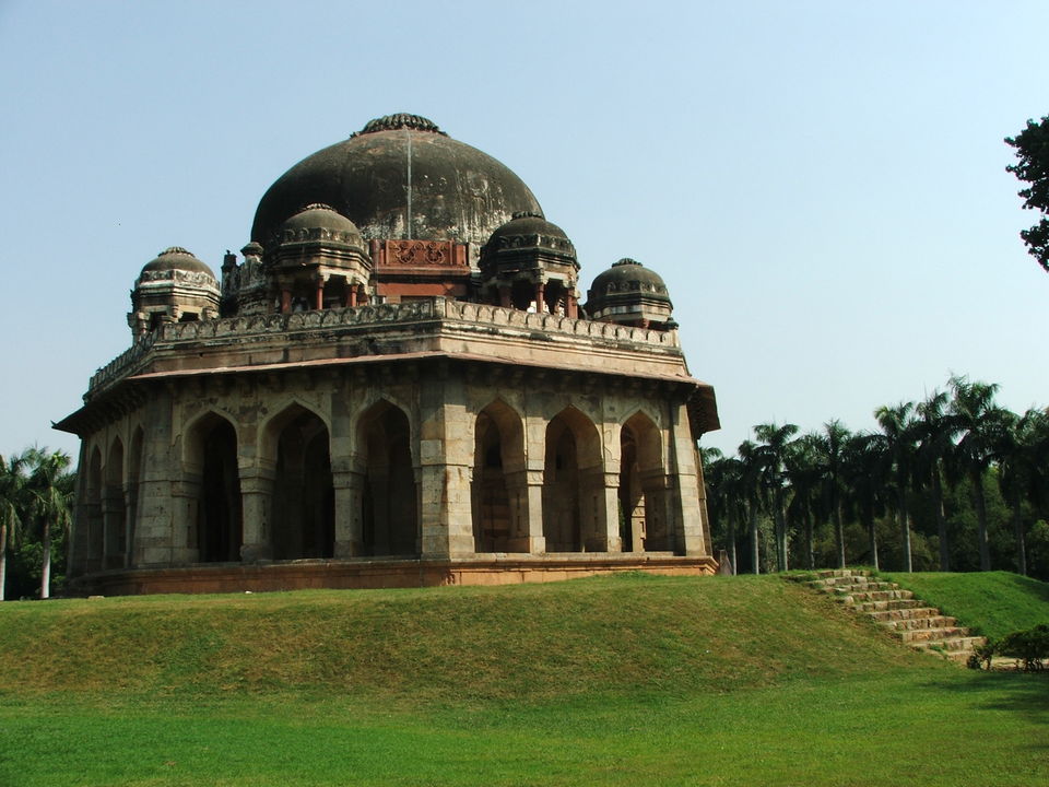 Photo of Lodhi Gardens, New Delhi, Delhi, India by Aditi Shukla