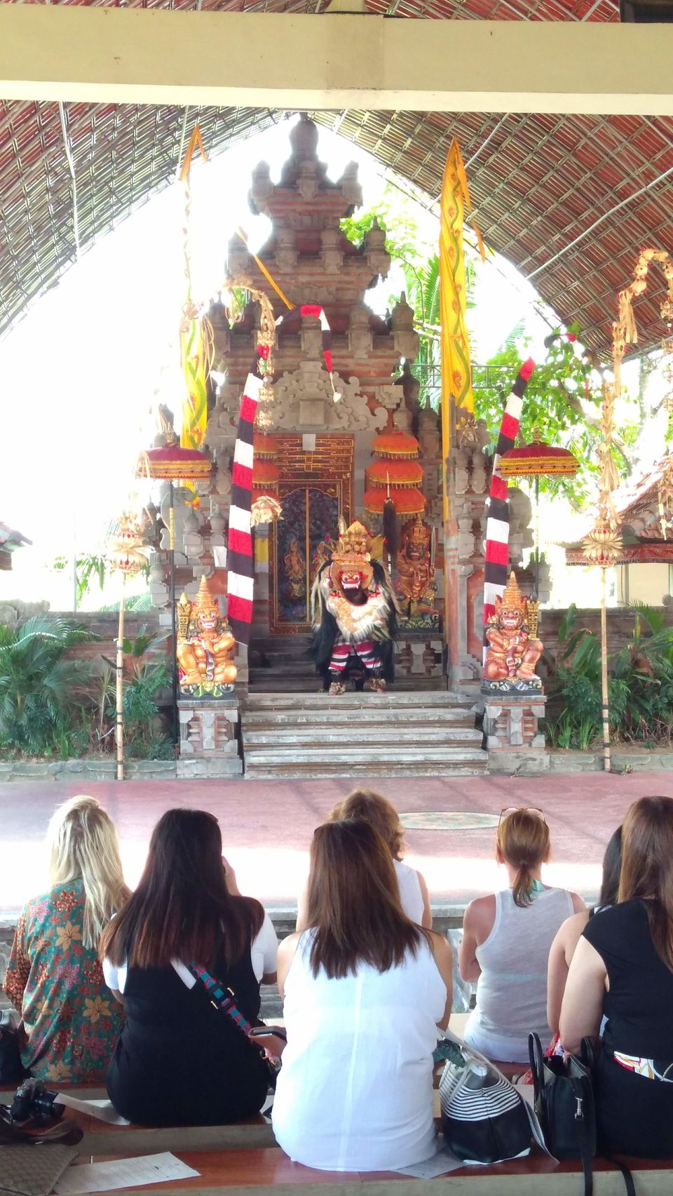 Photo of Barong Dance Putra Barong, Batubulan, Gianyar, Bali, Indonesia by Akash Jain