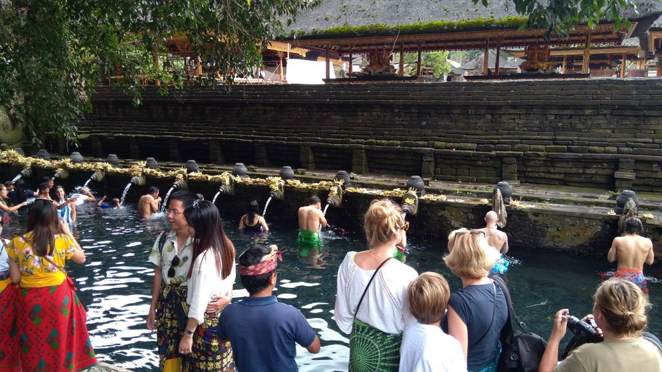 Photo of Pura Tirta Empul, Jalan Tirta, Manukaya, Gianyar, Bali, Indonesia by Akash Jain