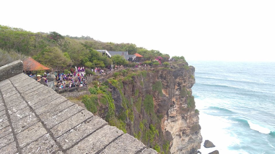 Photo of Uluwatu Temple, Pecatu, Badung Regency, Bali, Indonesia by Akash Jain