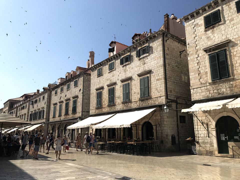 Photo of Dubrovnik Old House, Palmotićeva ulica, Dubrovnik, Croatia by Riya Dosani