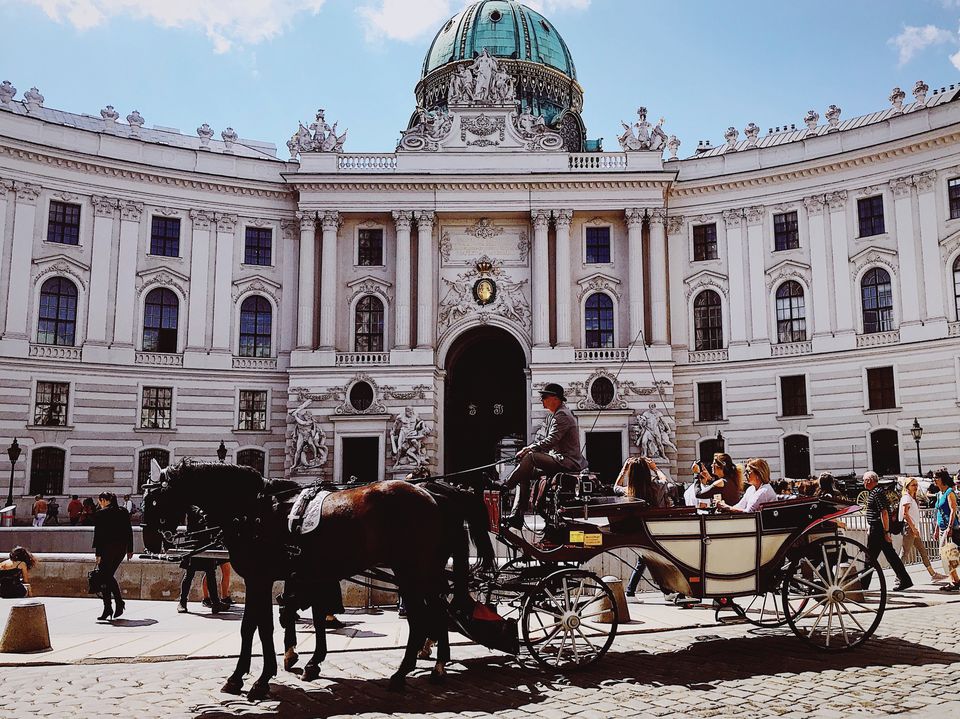 Photo of MY TOP EXPERIENCES IN VIENNA IN 24 HOURS! by Riya Dosani