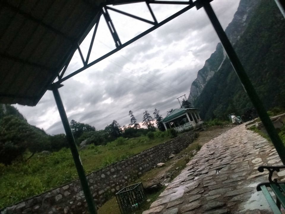 Photo of Mana the last village. 46/55 by Deepak Kapoor