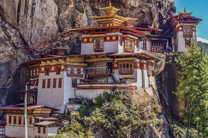 Photo of 1 Gloved Trek-Tiger Nest, Bhutan - Happy Feet Travellers by Happy Feet Travellers