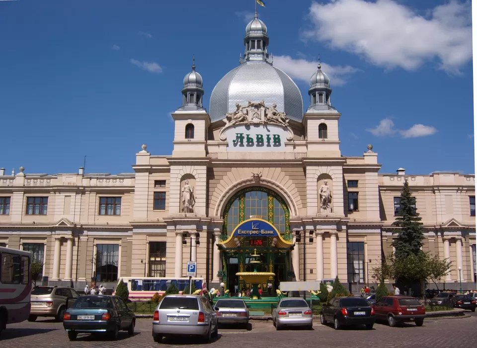 Photo of Lviv Railway Station, Dvirtseva Square, Lviv, Lviv Oblast, Ukraine by Anshumali Negi