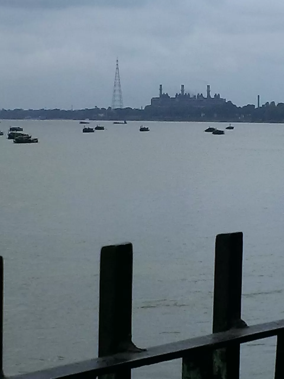 Photo of Ganga, Kolkata, West Bengal, India by Soma Majumdar
