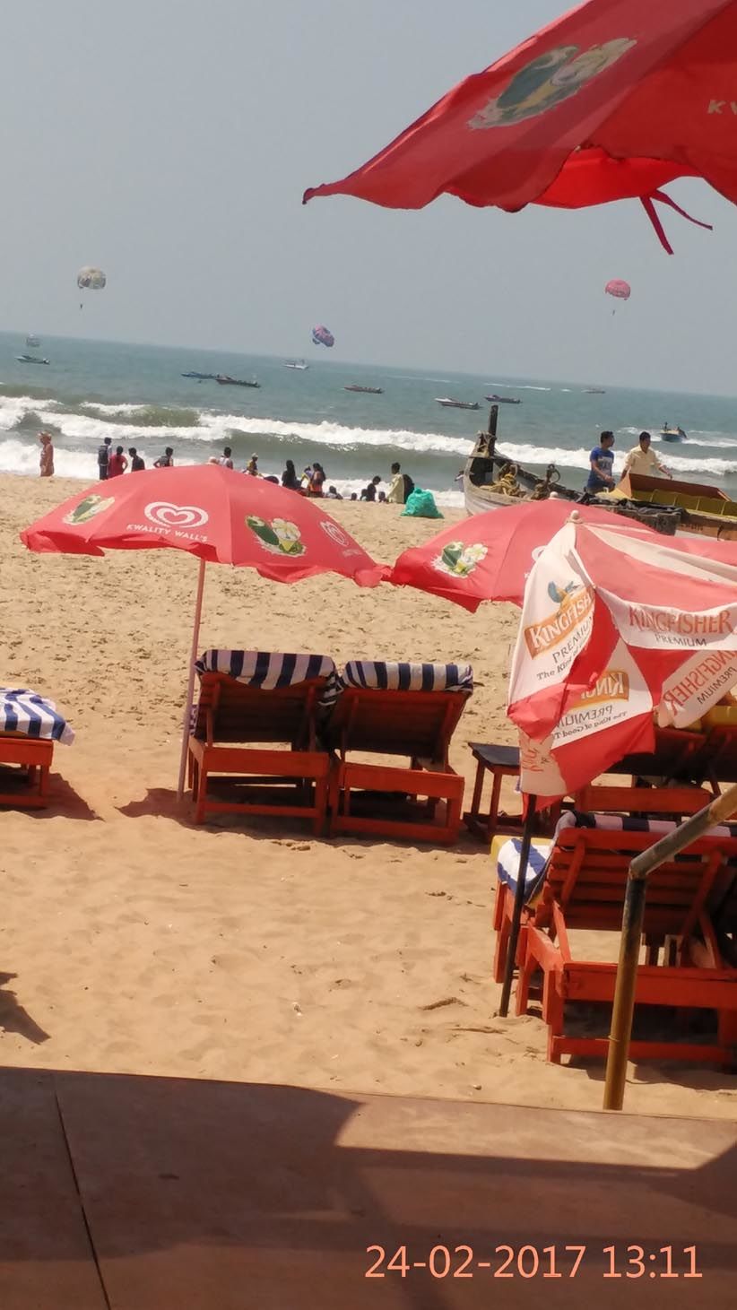 Photo of Baga Beach, Baga, Goa, India by Soma Majumdar