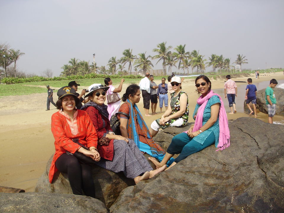 Photo of Picnic at Fishermans Cove, Chennai by Soma Majumdar