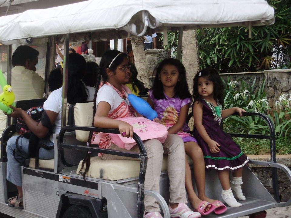 Photo of Picnic at Fishermans Cove, Chennai by Soma Majumdar