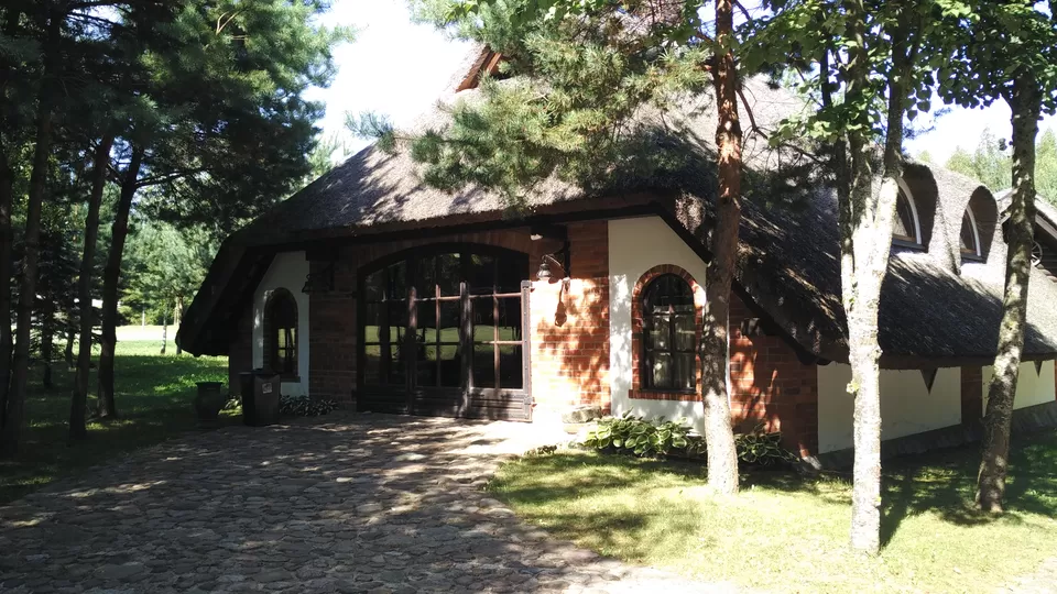 Photo of Zirnajos parkai, Taikos gatvė, Vilnius, Lithuania by Soma Majumdar