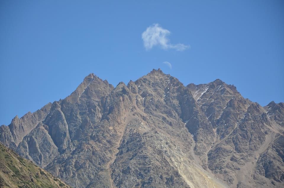 Photo of Niti Road, Gamshali, Uttarakhand, India by Naren Lamba