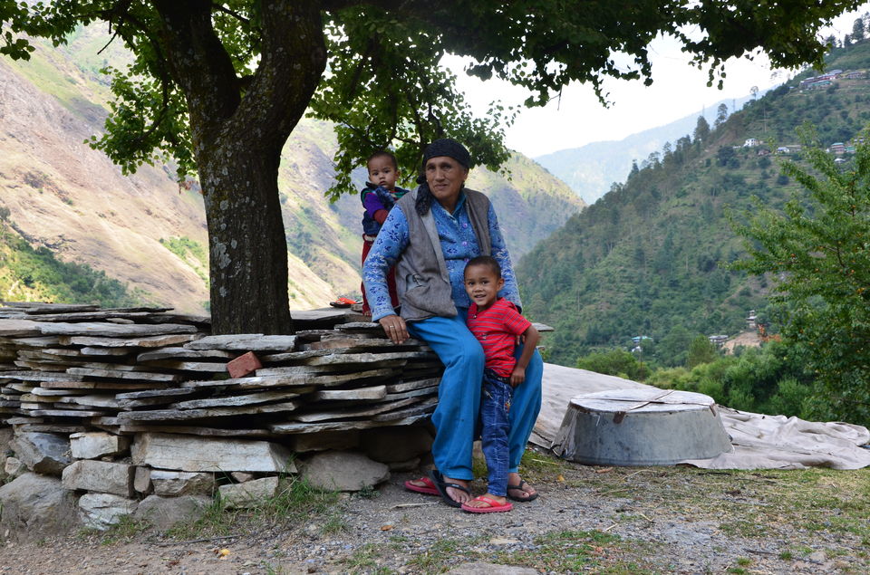Photo of Gushaini, Himachal Pradesh, India by Naren Lamba