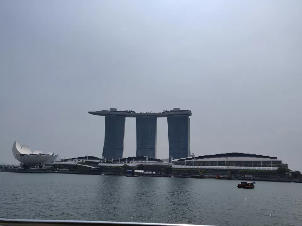 Photo of Bayfront Avenue, Marina Bay Sands Singapore, Singapore by Ishita panchal