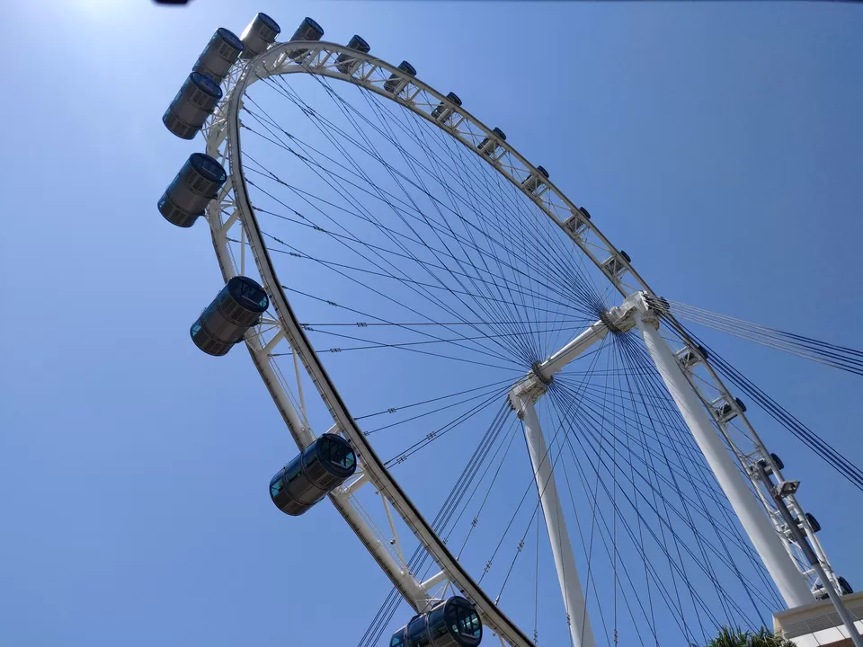 Photo of Raffles Avenue, Singapore Flyer, Singapore by Ishita panchal