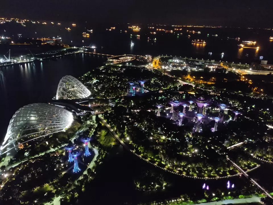 Photo of Bayfront Avenue, Marina Bay Sands Singapore, Singapore by Ishita panchal