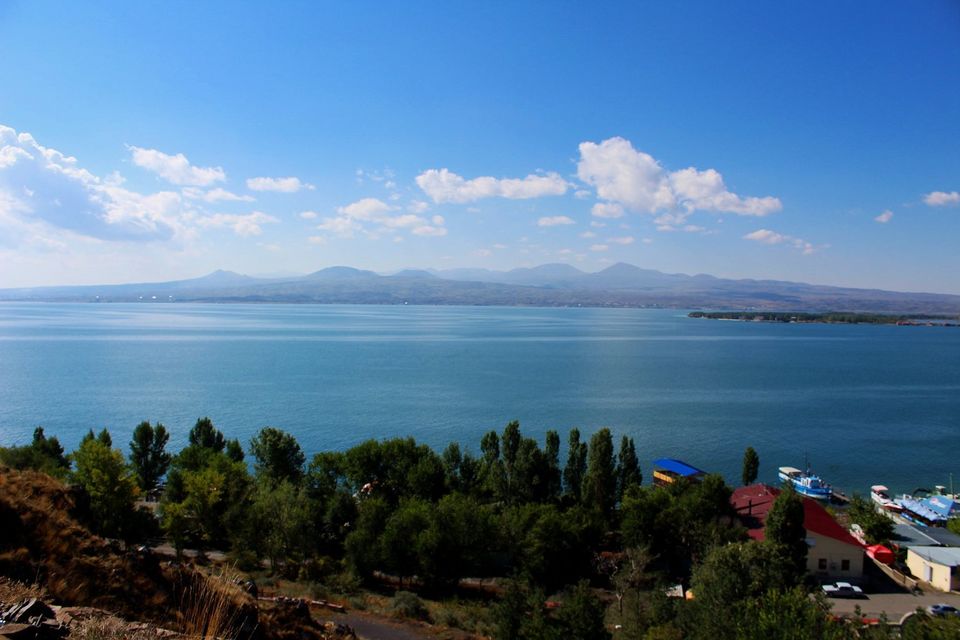 Photo of LAKE SEVAN, ARMENIA 1/6 by Shaifaly Tyagi