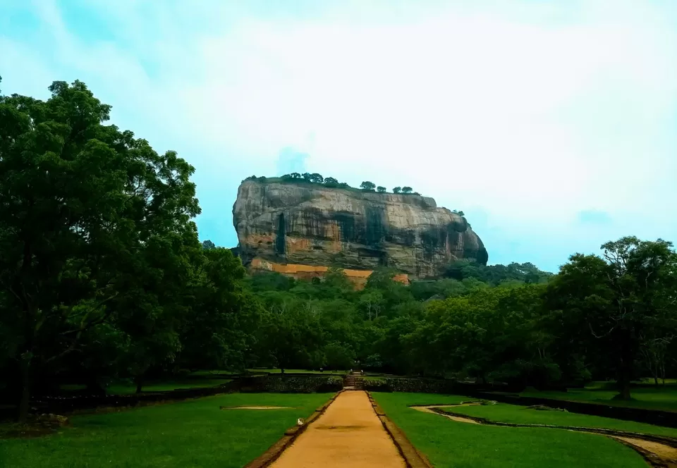 Photo of Sigiriya Lion Rock, Sigiriya, Sri Lanka by Saheli Bera