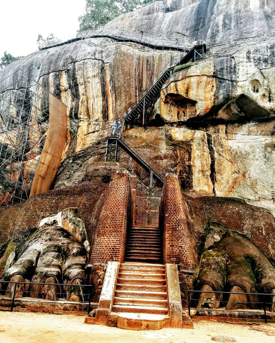 Photo of Sigiriya Lion Rock, Sigiriya, Sri Lanka by Saheli Bera