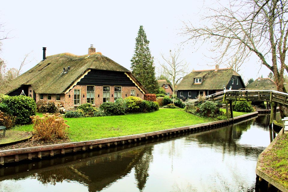 Photo of A Day in Giethoorn- Still You Think Fairytale Doesn't Exist? 1/14 by Saheli Bera
