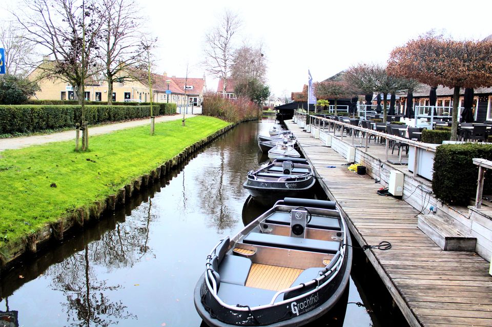 Photo of A Day in Giethoorn- Still You Think Fairytale Doesn't Exist? 2/14 by Saheli Bera