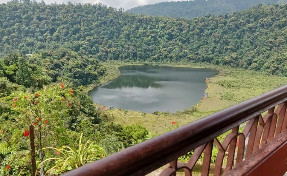 Photo of 10 Lake-Facing Stays You Need to Visit if You Call Yourself a Romantic 6/11 by Divyangna (Nomadic_Missy)