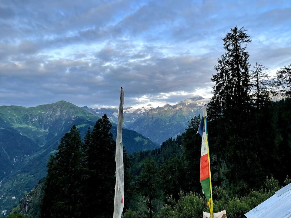 Photo of This off-Beat Village in Himachal Is Just 14 Families Big and Is Surely a Hidden Paradise! by Divyangna (Nomadic_Missy)