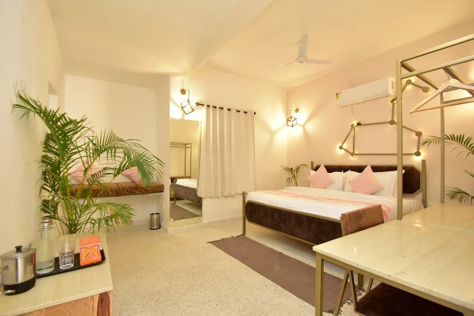 Photo of The Coolest, Affordable, and Most Unique BnBs in the 'Pink City' Jaipur Under Rs 2500 5/9 by Divyangna (Nomadic_Missy)