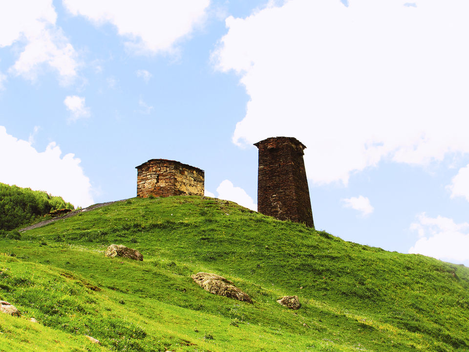 Photo of Ushguli, Samegrelo-Upper Svaneti, Georgia by roamonurown