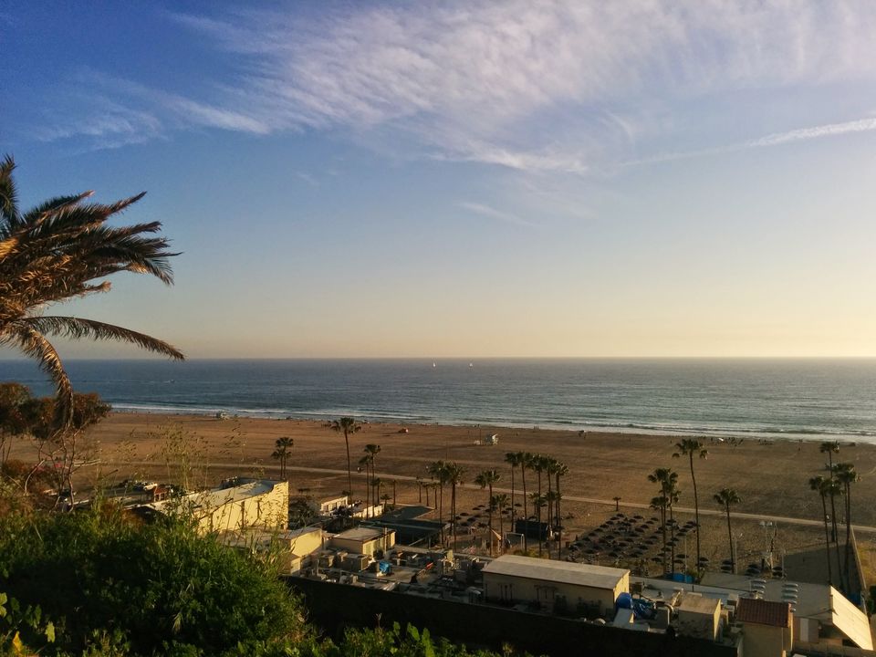 Photo of Discovering the many hues of Los Angeles 4/10 by advaita raut