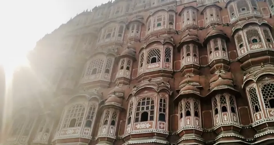 Photo of Hawa Mahal, Hawa Mahal Road, Badi Choupad, J.D.A. Market, Pink City, Jaipur, Rajasthan, India by Takeabreak _Traveltheworld